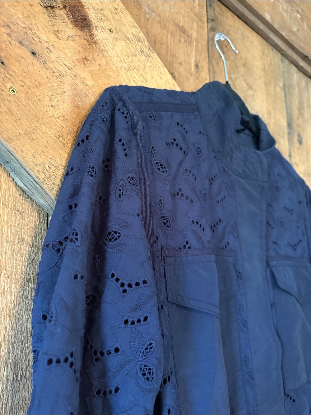 GAP Navy Blue Eyelet Embroidery Drawstring Utility Jacket Womens Small - Picture 3 of 5